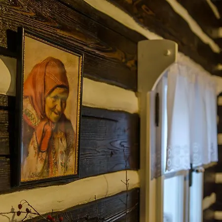 Unique Roubenka Melanka Kır Evi *