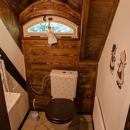Unique Roubenka Melanka Kır Evi Rvacov