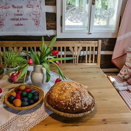 Unique Roubenka Melanka