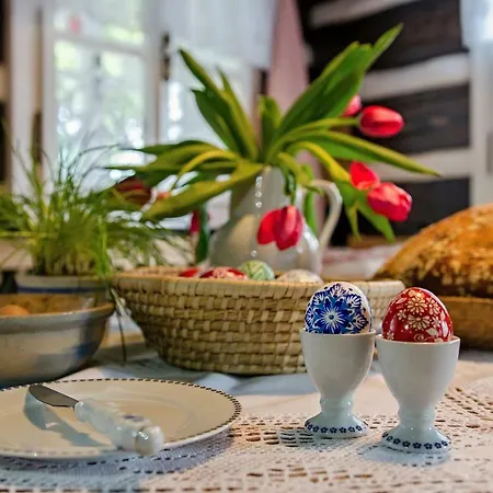 Unique Roubenka Melanka Kır Evi