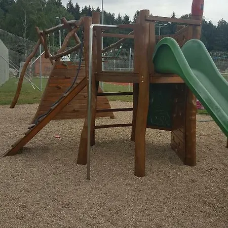 Unique Roubenka Melanka Kır Evi Rvacov